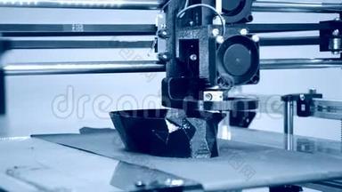 3D打印机工作关闭。 自动三维<strong>立体</strong>打印机